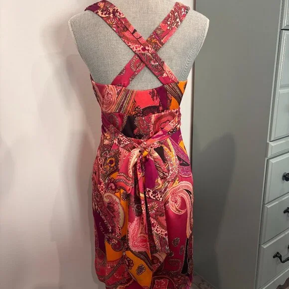 Dress - Picture 2 of 3